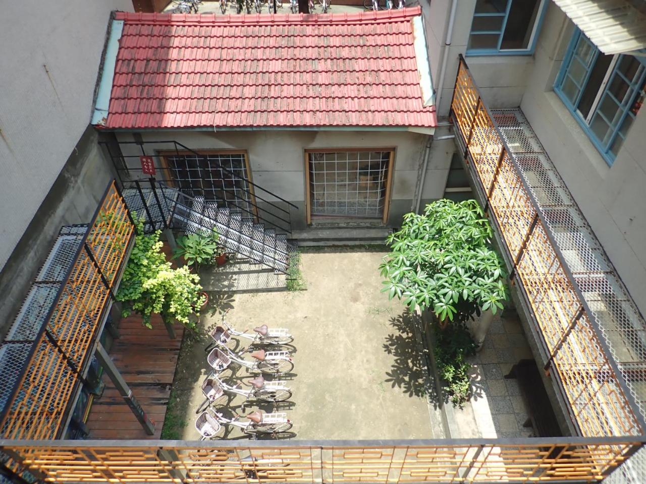 City Hut 1828 Ταϊνάν Εξωτερικό φωτογραφία